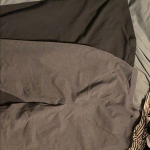 Old Navy Full panel Maternity leggings 2 pack